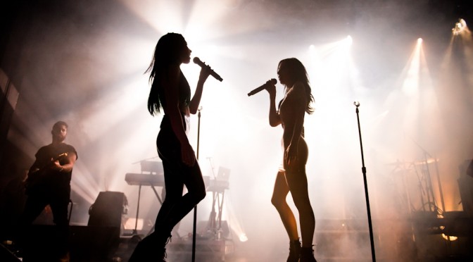 Photo Gallery : The Veronicas at Enmore Theatre, Sydney – February 20, 2015