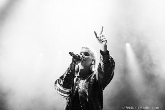 Broods at Falls Festival, Lorne 2016 - Day 2 (29 December 2016) Photographer: Ruby Boland