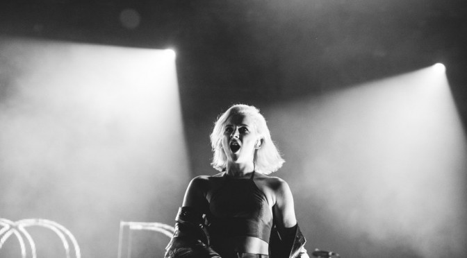 Photo Gallery : Broods at Falls Festival, Lorne – Day 2 (29 December 2016)
