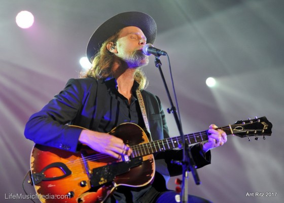 The Lumineers at Bluesfest Byron Bay 2017 Photographer: Ant Ritz