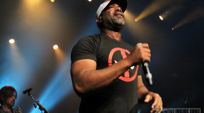 Photo Gallery : Darius Rucker with Luke Combs at Enmore Theatre, Sydney – 21 March 2018