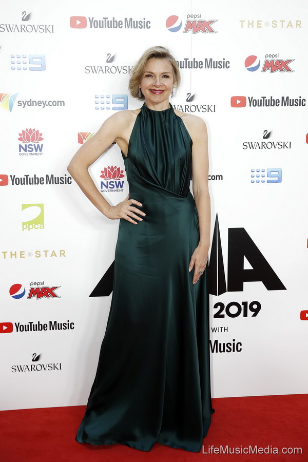Photo Gallery 2019 ARIA Awards Red Carpet 27 November 2019 Life